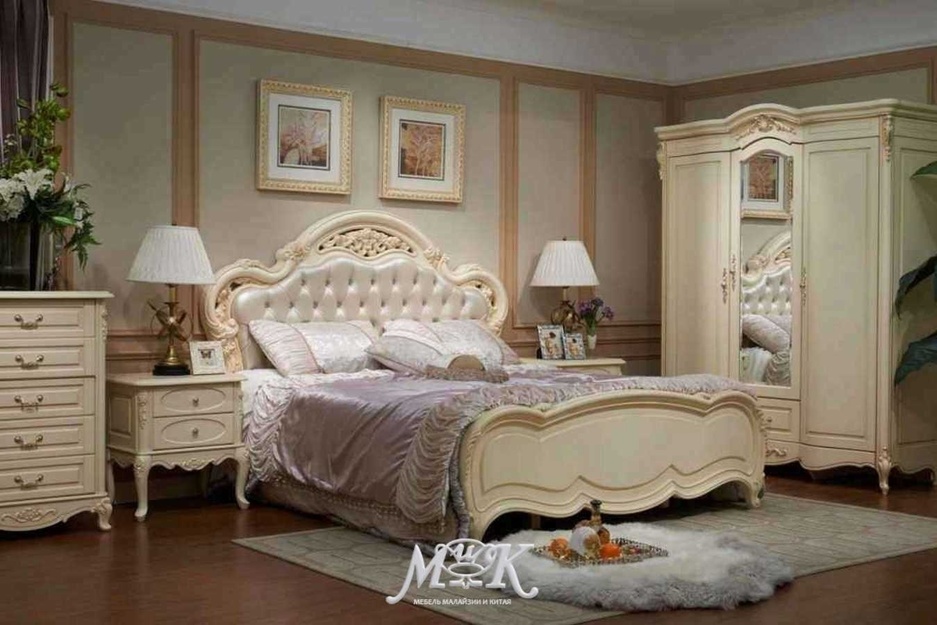 Спальня Милано (кровать180х200   2 тумб  т/столик  3-х двер. шкаф с зеркалом)