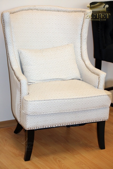 английское кресло с ушками итальянский дизайн дизайнерское бежевое кресло элитная мебель гарда декор