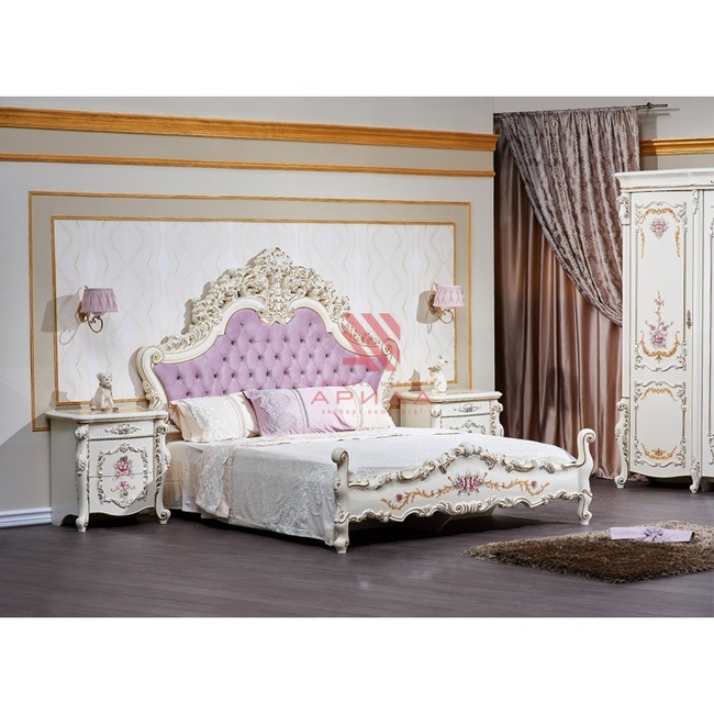 Набор мебели для спальни «Венеция CLASSIC» 3-х ств.